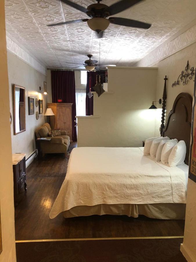 Historic Palace Hotel Silver City Eksteriør bilde